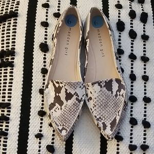 Madden girl snakeskin flat